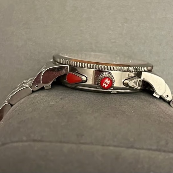 Christmas Gifts Silver Stainless Steel Watch - Picture 2 of 4